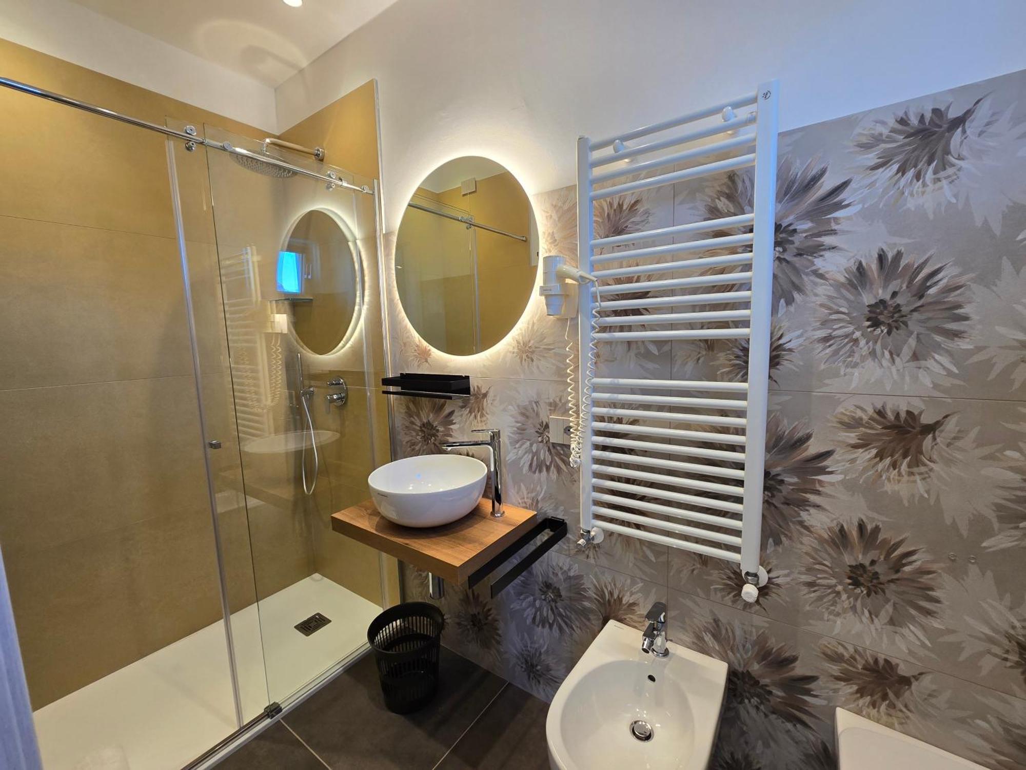 Hotel Pace Brenzone sul Garda Εξωτερικό φωτογραφία