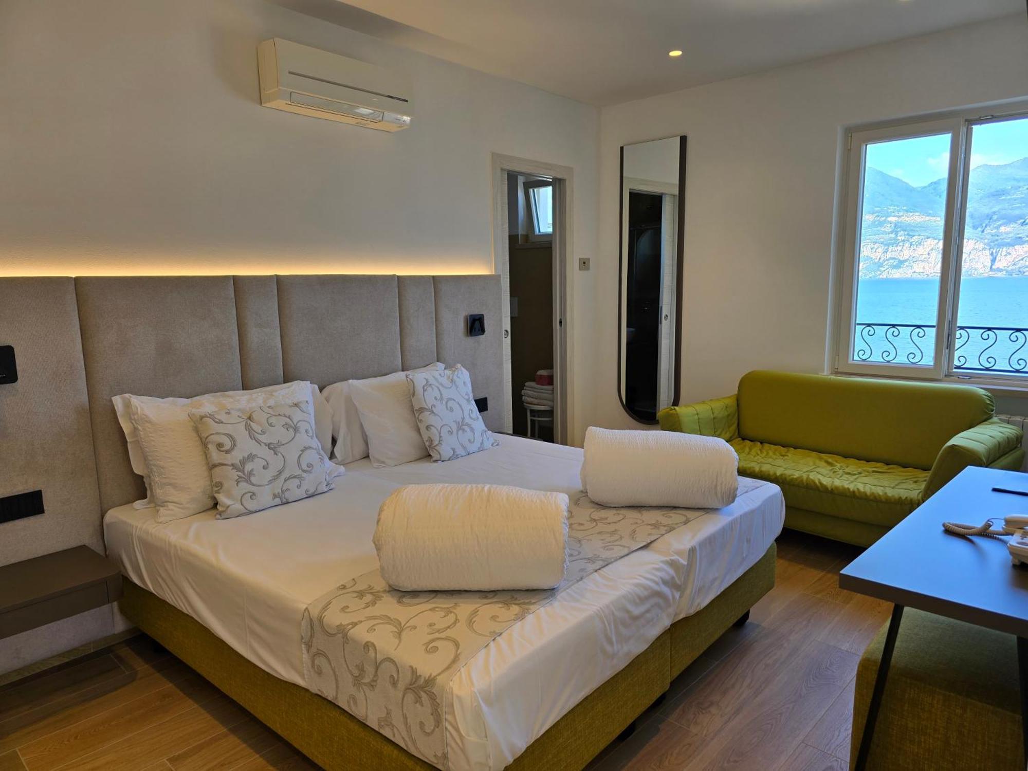Hotel Pace Brenzone sul Garda Εξωτερικό φωτογραφία