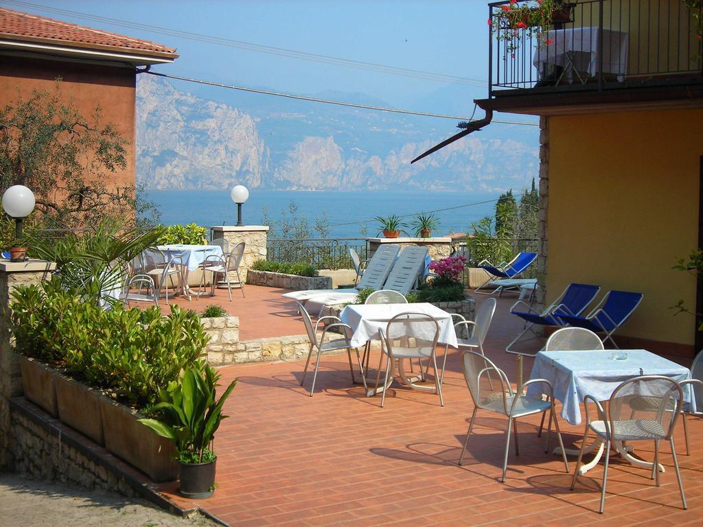 Hotel Pace Brenzone sul Garda Εξωτερικό φωτογραφία