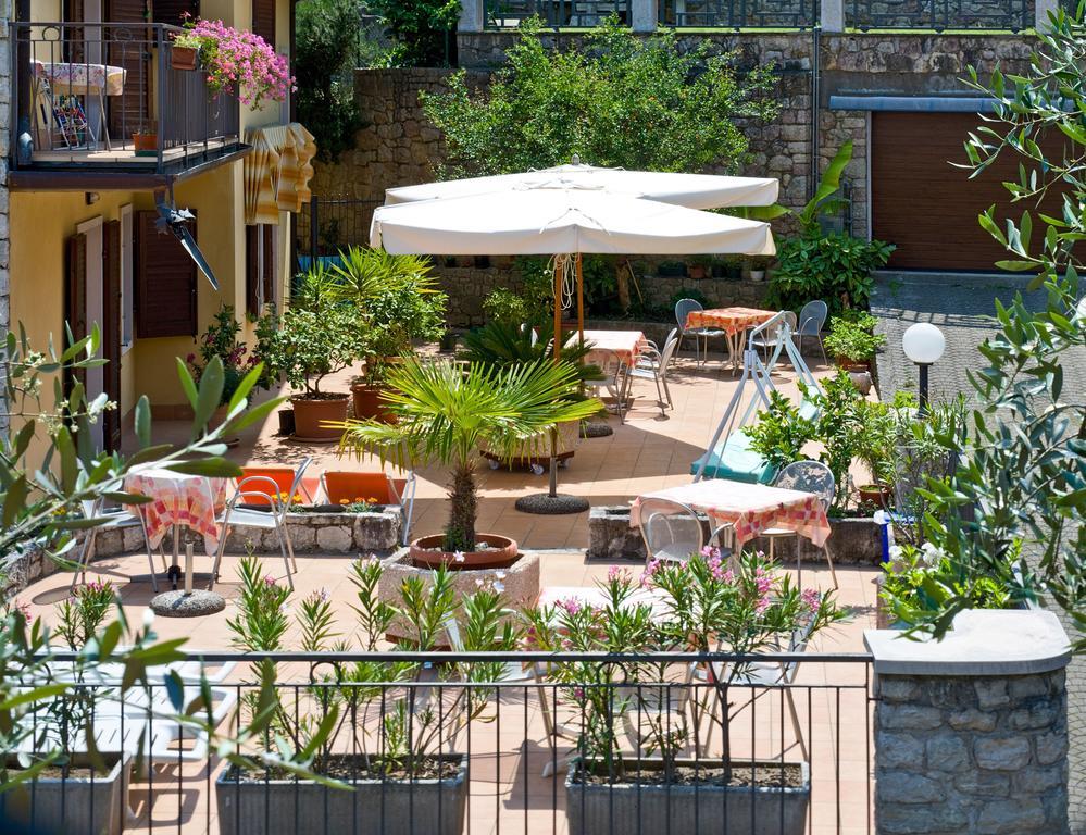 Hotel Pace Brenzone sul Garda Εξωτερικό φωτογραφία