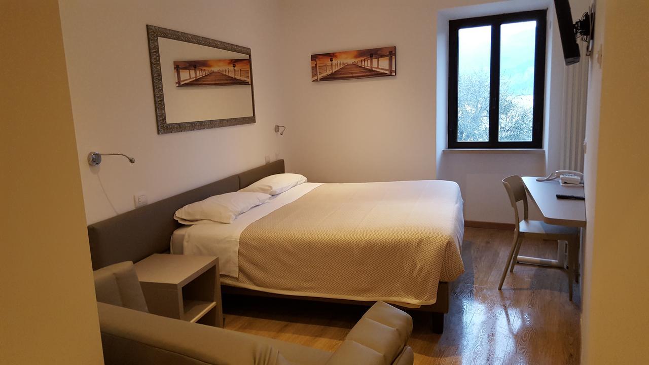 Hotel Pace Brenzone sul Garda Εξωτερικό φωτογραφία