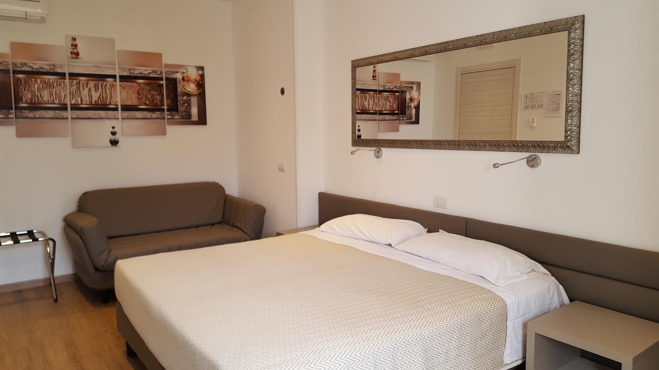 Hotel Pace Brenzone sul Garda Εξωτερικό φωτογραφία